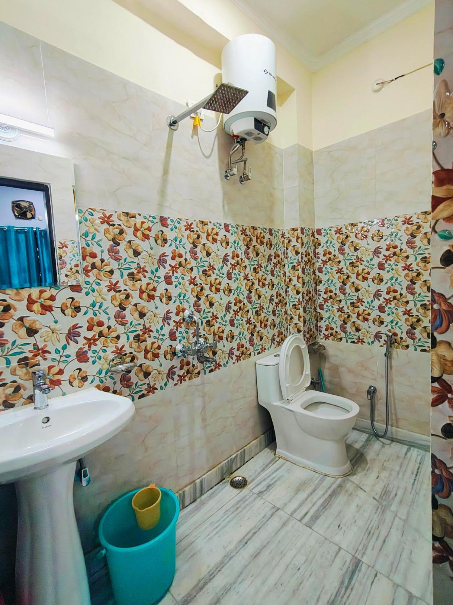 Deepak Homestay Rišikéš Exteriér fotografie